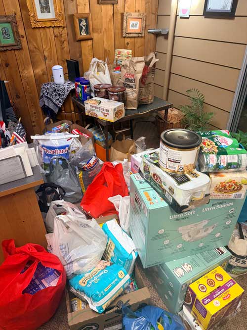 Yakima-Indivisible-No-Kings-Food-Drive-10-26-1LR